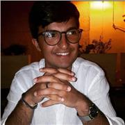 Sono uno studente universitario che offre ripetizioni di latino, greco e letteratura greca, latina e italiana